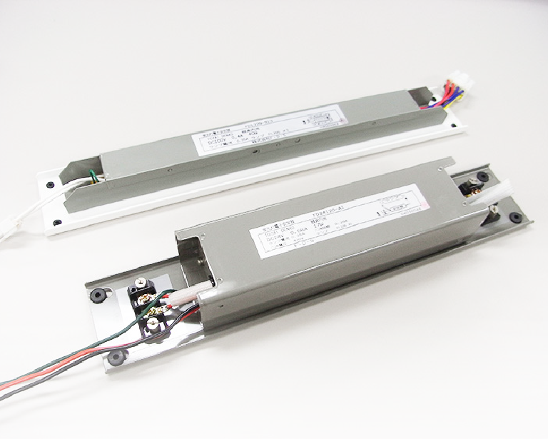 Fluorescent Lamp Inverters